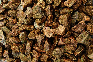 錆び砂利 配達専門